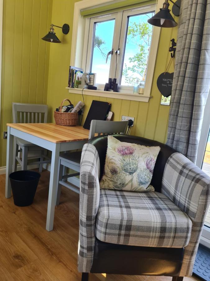 The Bay ,Luxury Shepherds Hut, Dundonnell Exterior photo